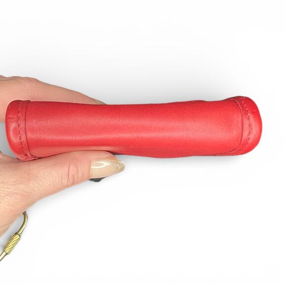 Sold - Picture 5 of 12